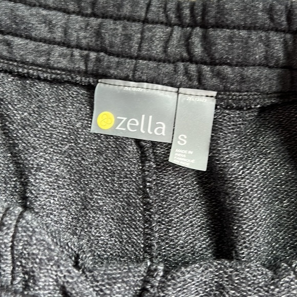 Zella gray joggers size small - Picture 2 of 4